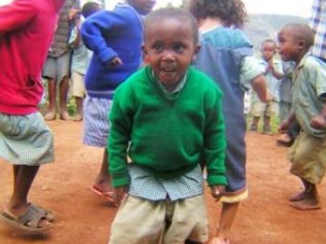 Pomoc-dzieciom-w-ugandzie-6 Pomoc-dzieciom-w-ugandzie-6